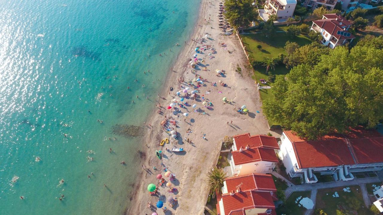 Aello Sea-Seafront Apartments Skála Foúrkas Exterior foto